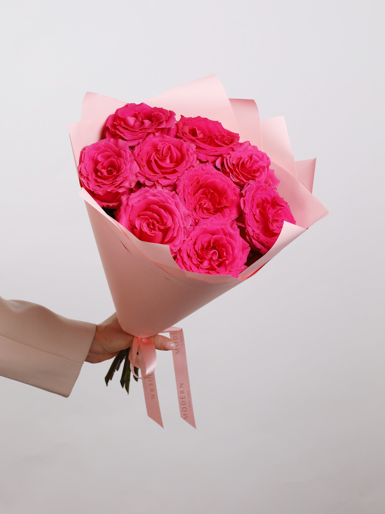 БУКЕТ 9 ПИОНОВИДНЫХ РОЗ